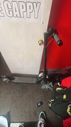 Electric Scotter With Turn signals Am Trying To Trade For A Bike Or Cash