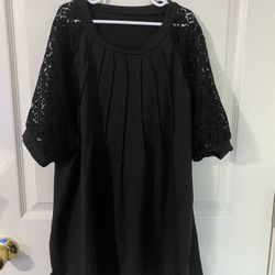 Black shirt with Lace Sleeves
