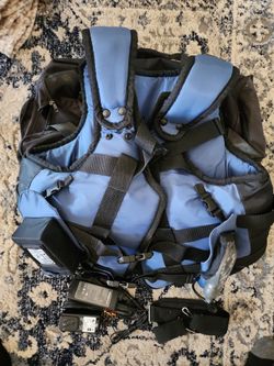Afflo Vest 8300XL Battery,Charger, Remote Control,Carry Bag,Strap,Grt Condition