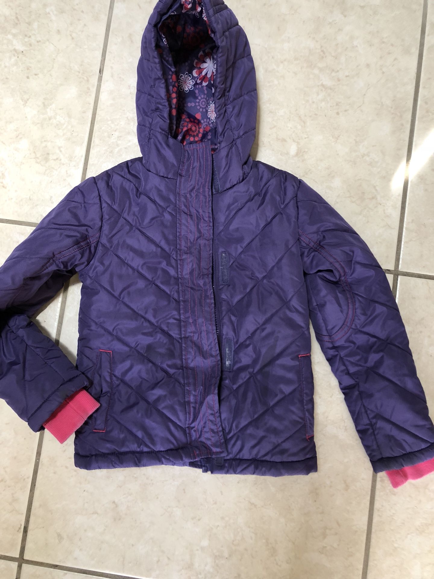 Girls snow jacket sz xsmall 4/5