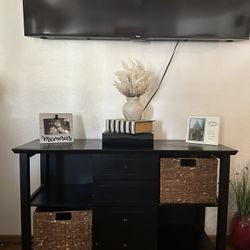 Black  Tv Stands  With Wicker Basket