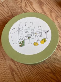 Porcelain ‘Martini’ hors d’oeuvres plates