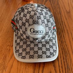 Hay Gucci