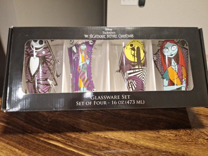 Nightmare Before Christmas Glassware Set 