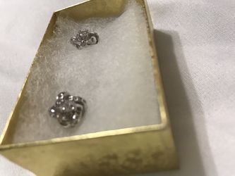 Silver earrings knot style Christmas SALE !