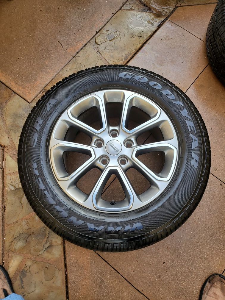 **DEAL** (4) JEEP 18" wheels and tires. 265/60/18