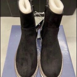 Women’s Boots Shoes Size 5