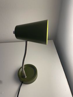 desk lamp