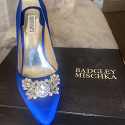 Designer Mischka Size 9.5 Satin Blue Heels