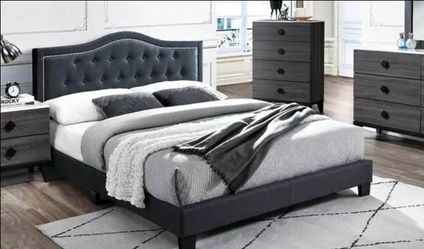 BRAND NEW QUEEN PLATFORM BED FRAME WITH MATRESS INCLUDED $329