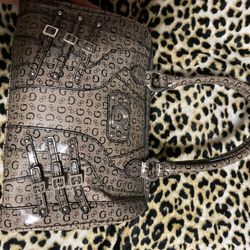 VINTAGE GUESS PURSE!!!!