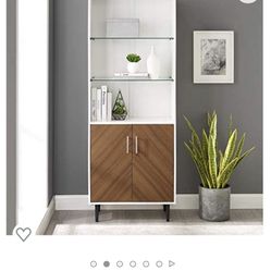 New Hutch In Box Still 