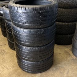 4-used Tires 285/35/R22 Pirelli