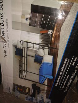 Bunk beds twin over twin