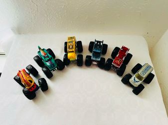 Hot Wheels Monster Trucks Lot of 7