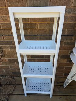 4-tier Bathroom/Kitchen organizer $15. Pick-up In Aurora.