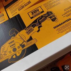 Dewalt New  4 1/2” Circular Saw 20v Brushless No Battery 