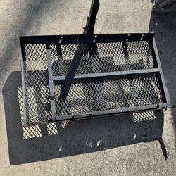 Hitch Hauler With Ramp Folding Capabilities