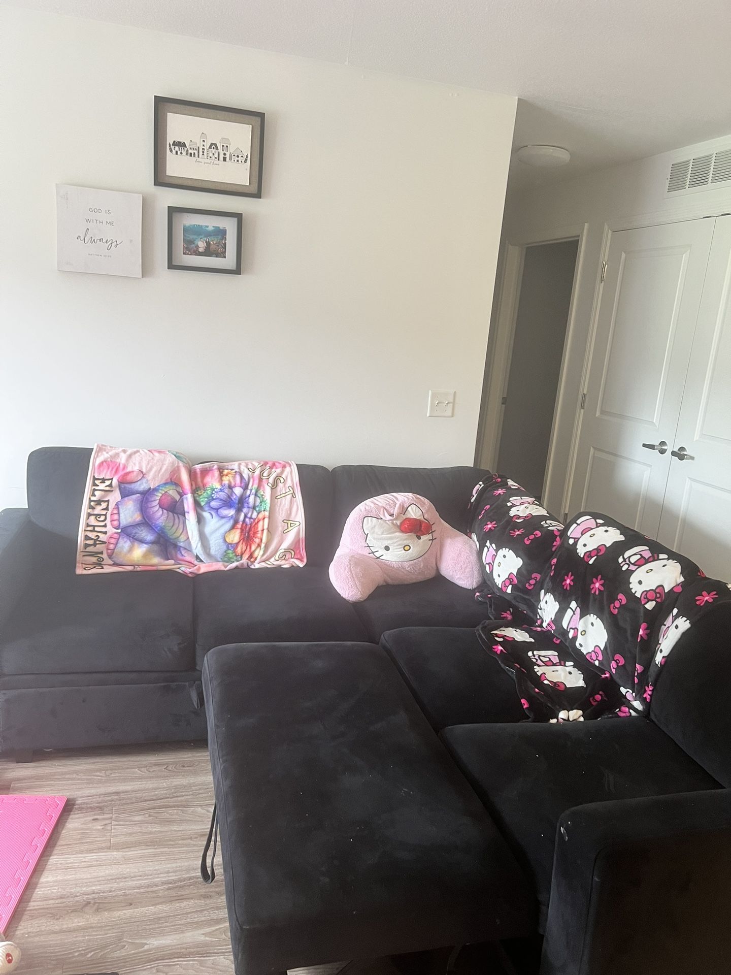 Black Sectional Sofa