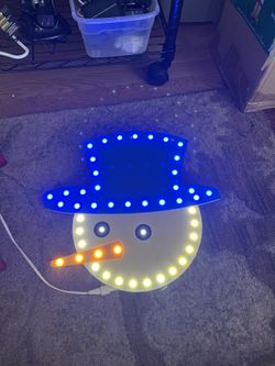 Santa's Best 7404019UAC Snowman Face LED Christmas Decoration, 14.5"