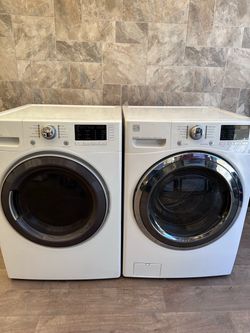 Kenmore washer and dryer laundry