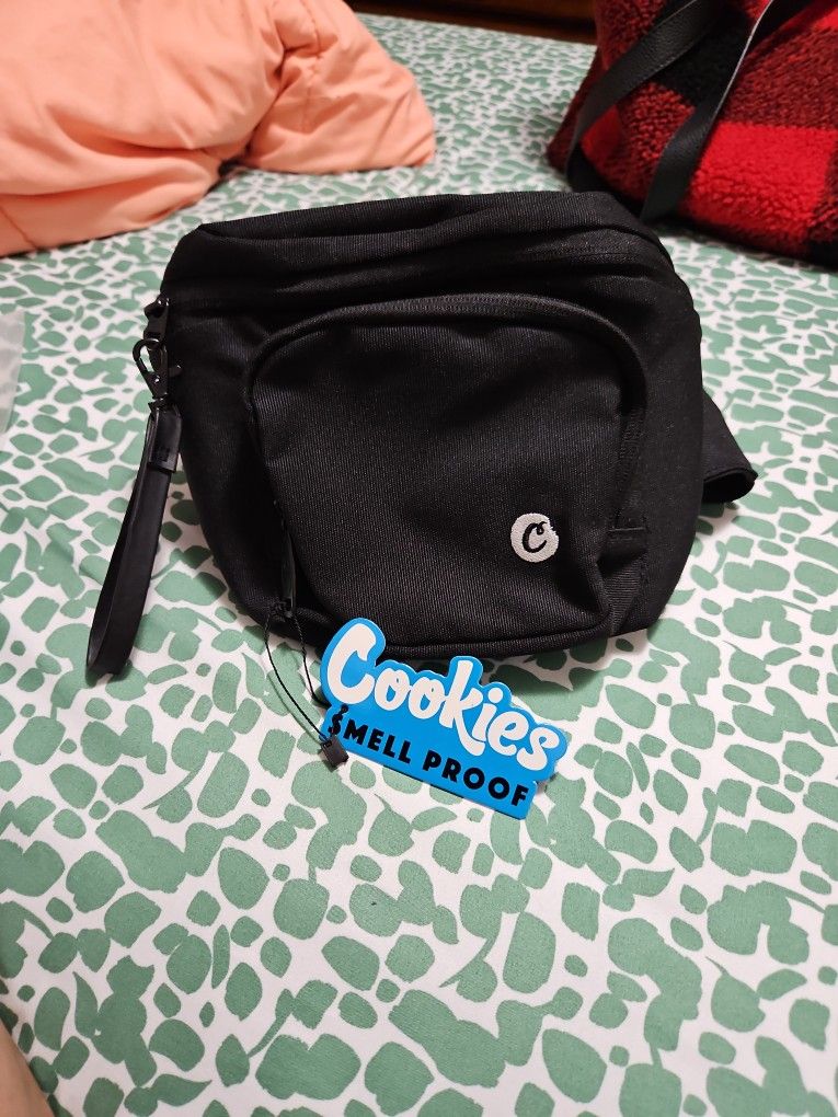 "Cookies" brand (Fanny Pack)