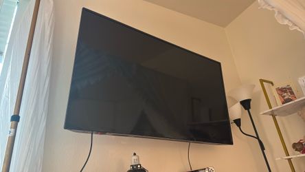 Insignia 43 inch tv