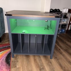 Small Desk/Night stand 