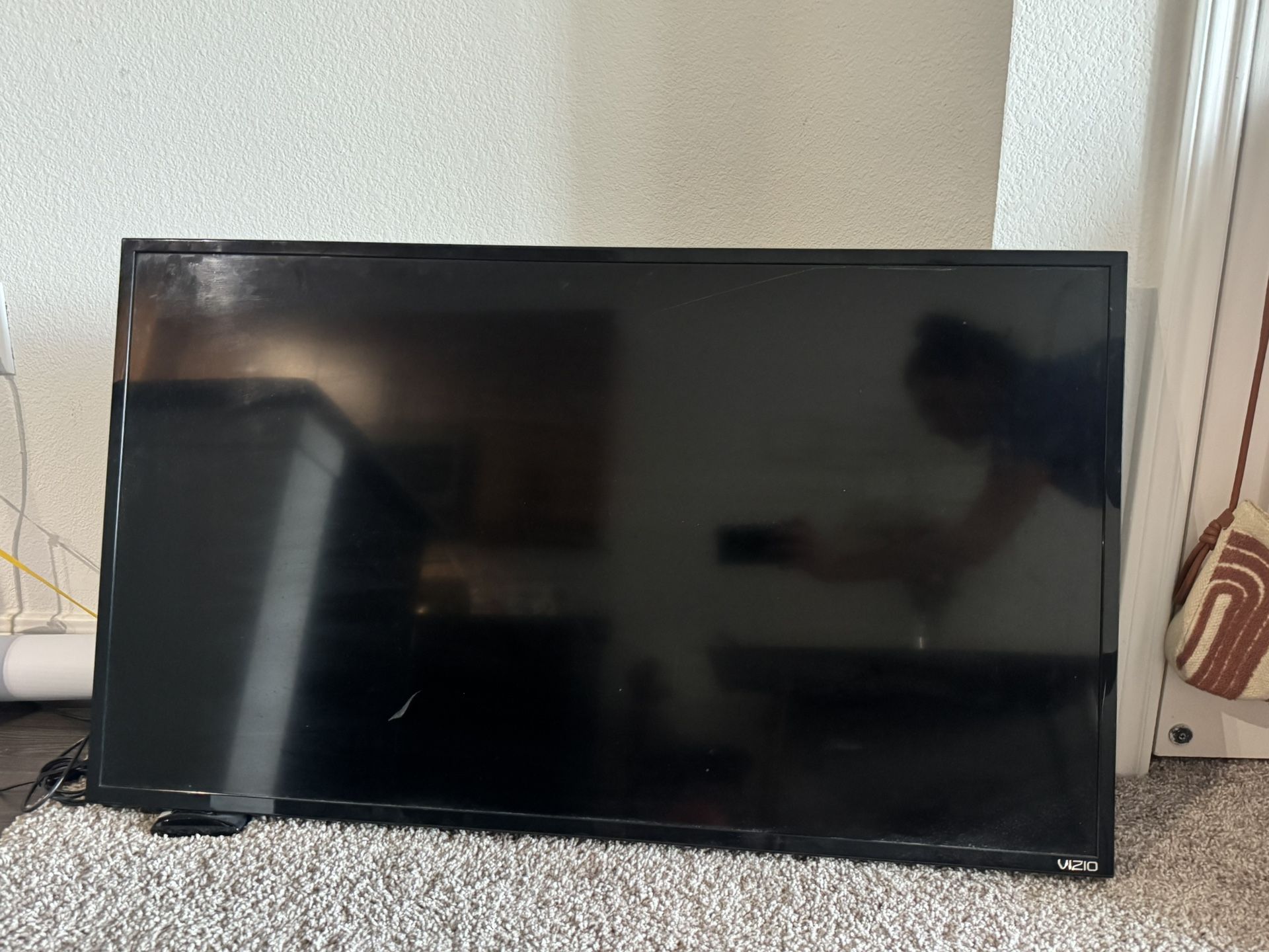 Flat Screen VIZIO