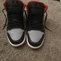 Jordan 1 (10.5)