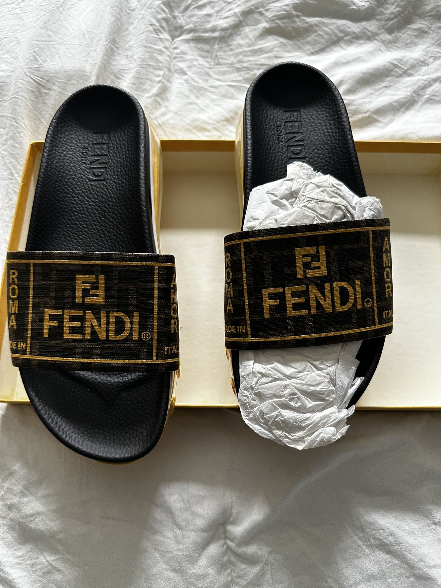 Fendi Sandals 