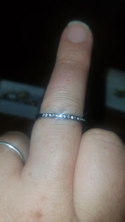 Hematite quartz ring