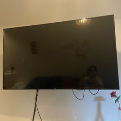 TV + Wall Mount