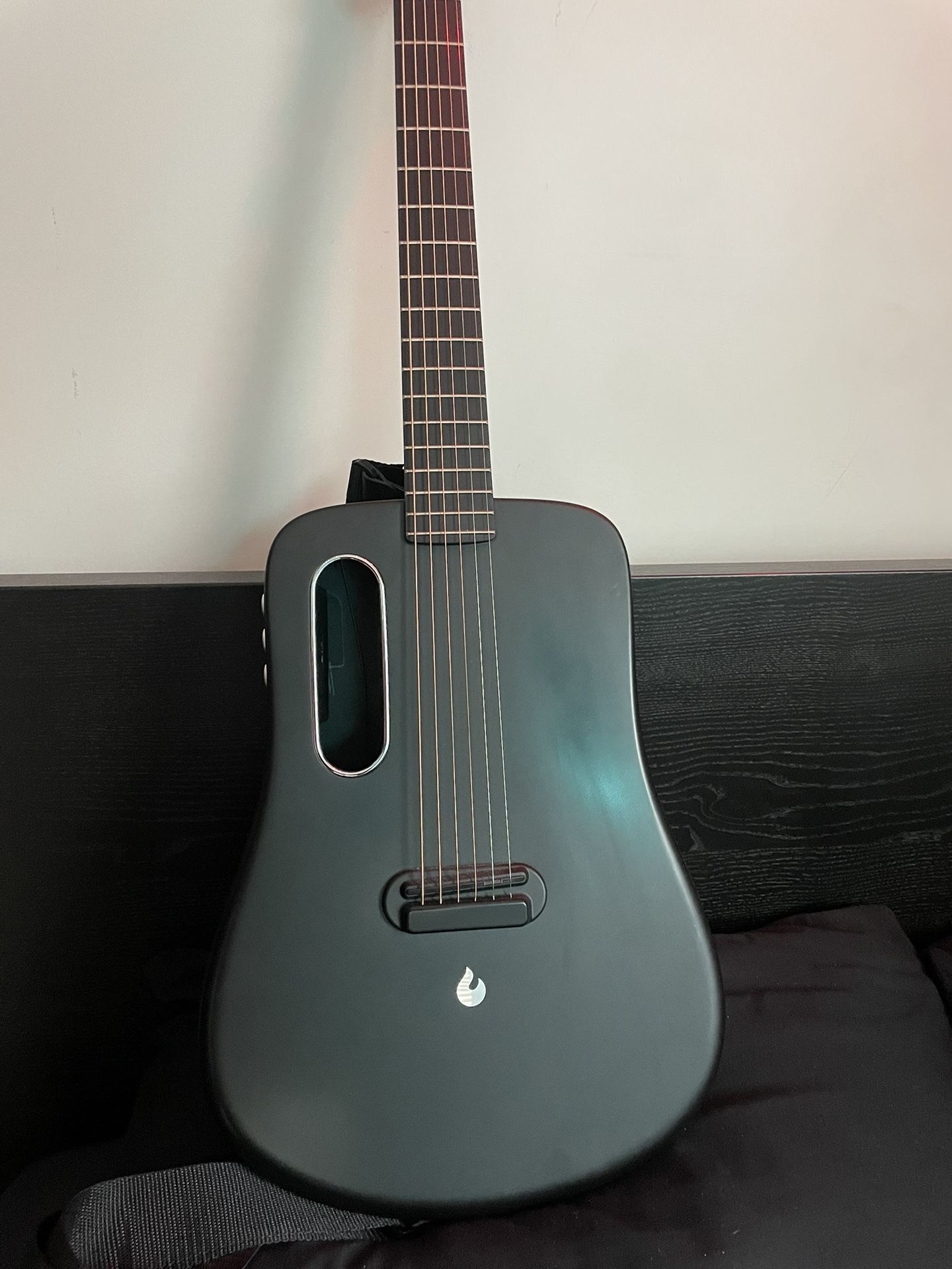 LAVA ME 2 Guitar 