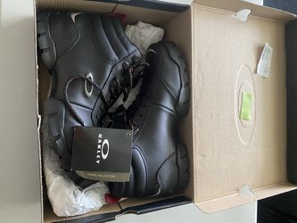 Oakley elite boots 7.5