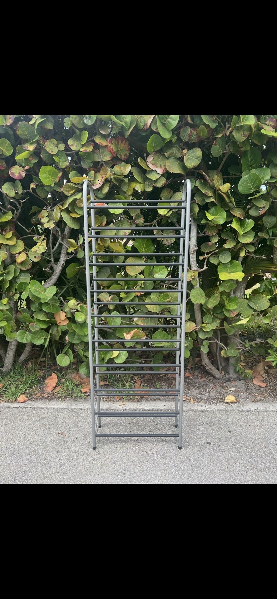 Mykes Finds: Shoe Rack