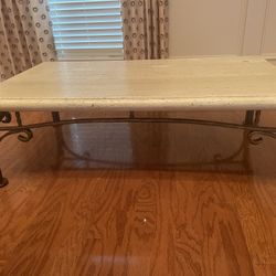 Coffee Table And Side Table 