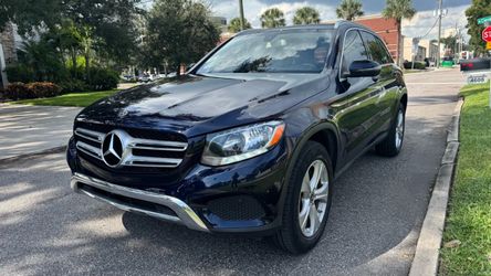 2018 Mercedes-Benz GLC 300