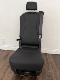 24’ Kia Carnival Jumper Seat
