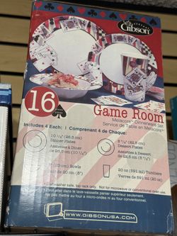 16 Place Plate Set Poker / Card Theme