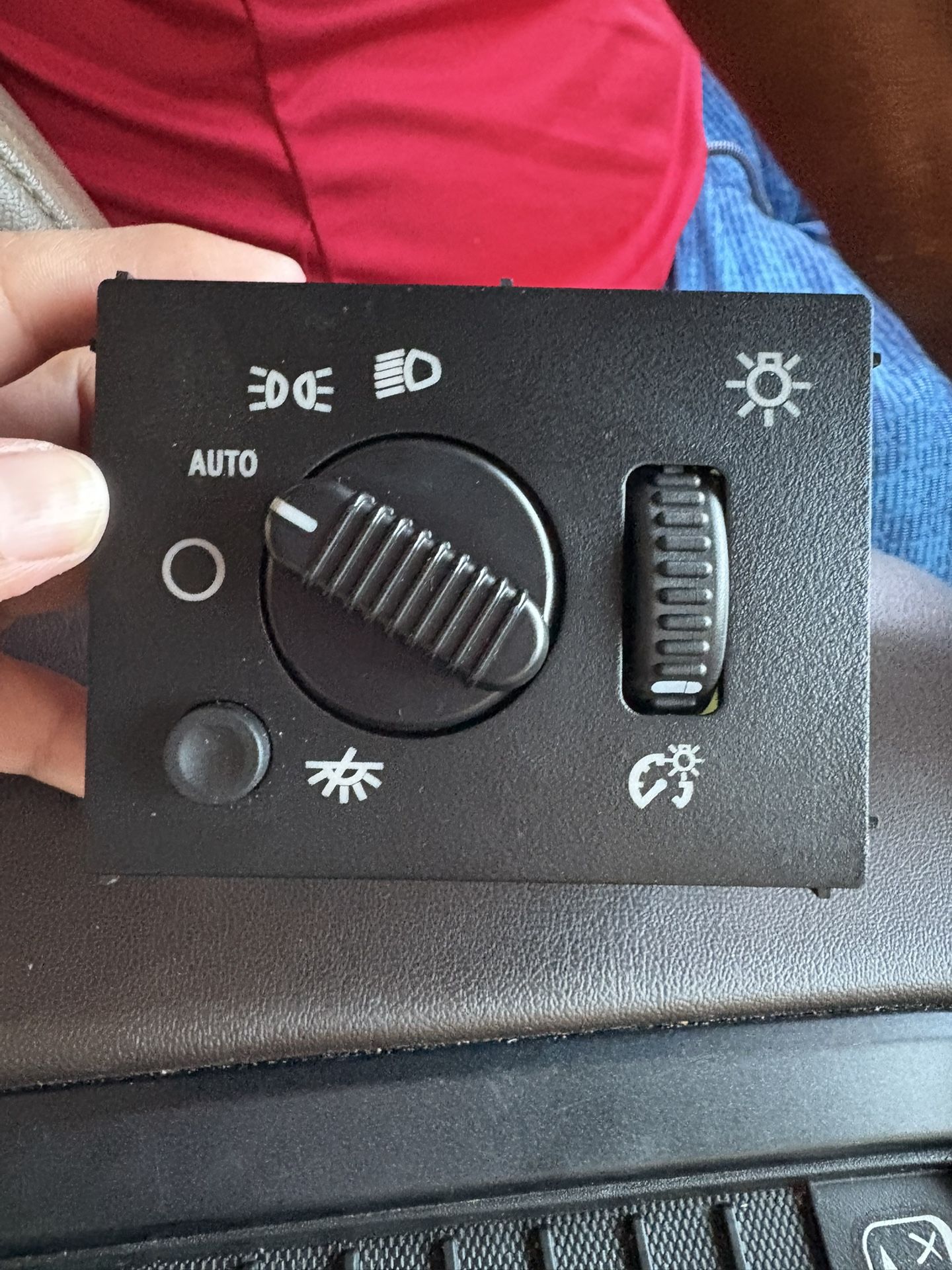 New Headlight Switch Compatible with 03-07 Silverado,