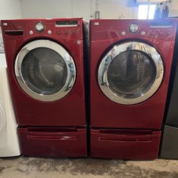 LG WASHER & ELECTRIC DRYER SET WITH PEDESTALS! 