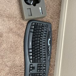 Microsoft Keyboard And Wireless Mouse
