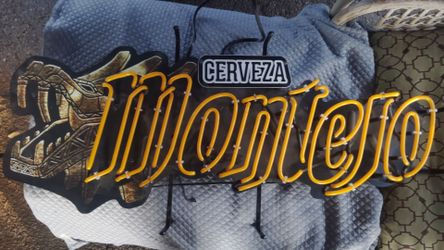Montejo dragon beer sign