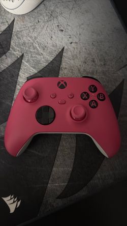Pink Xbox controller