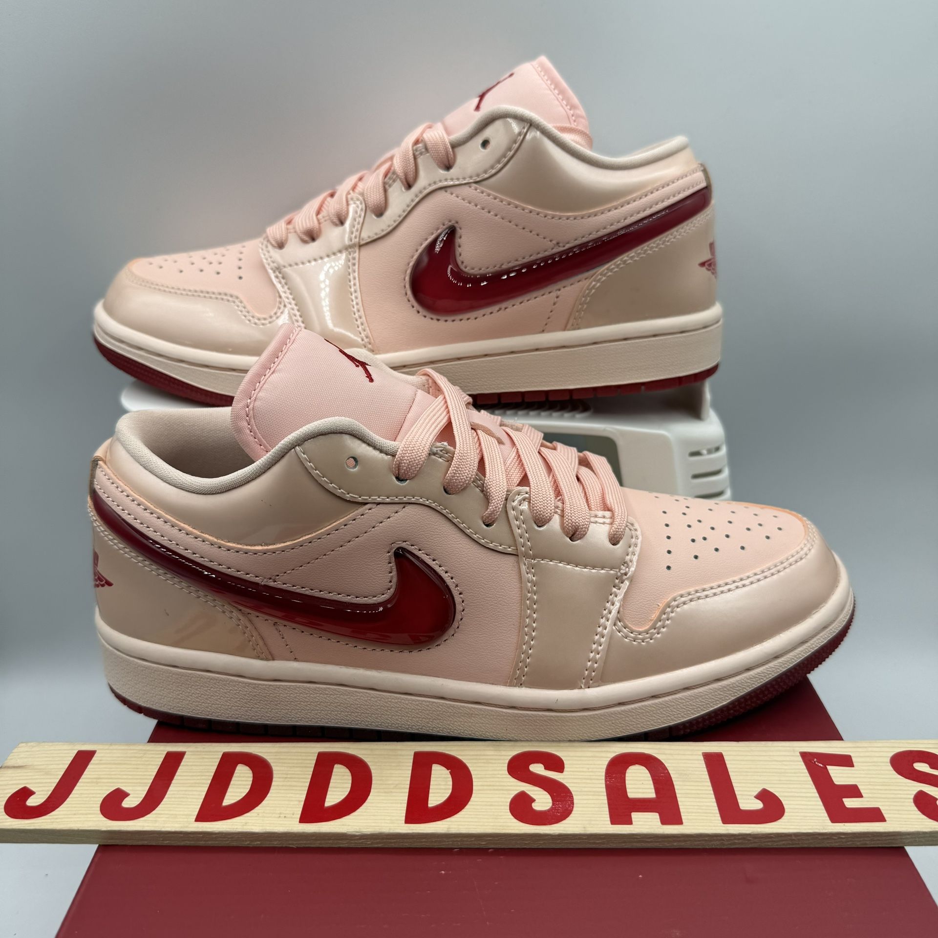 Nike Air Jordan 1 Low SE Patent Valentines Day HF3174-600 Women's Sizes NIB