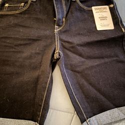 Girls Levi Shorts