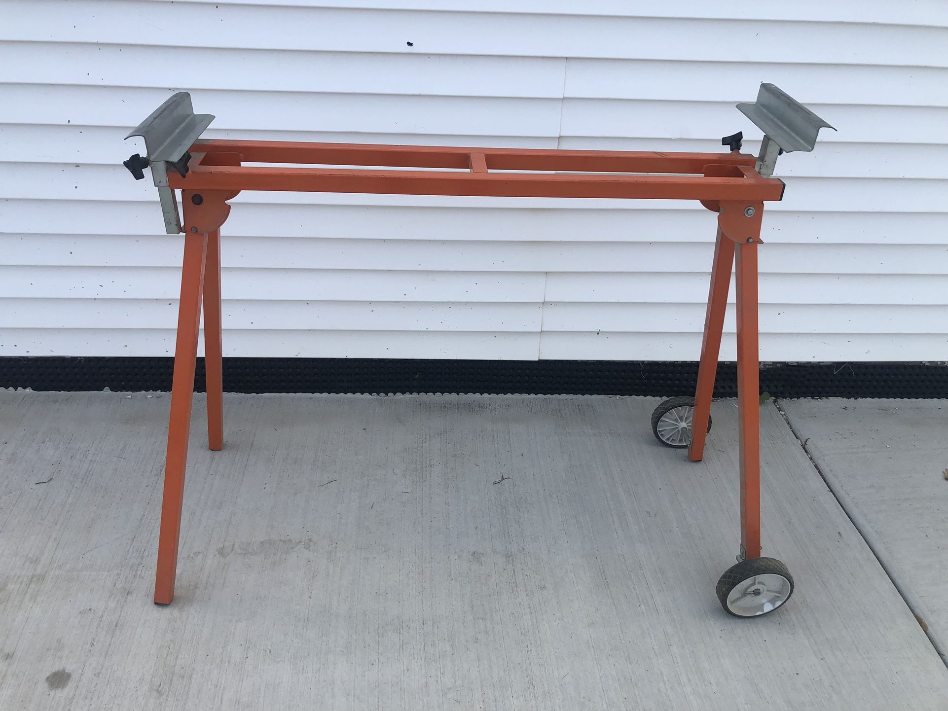 MITER SAW STAND