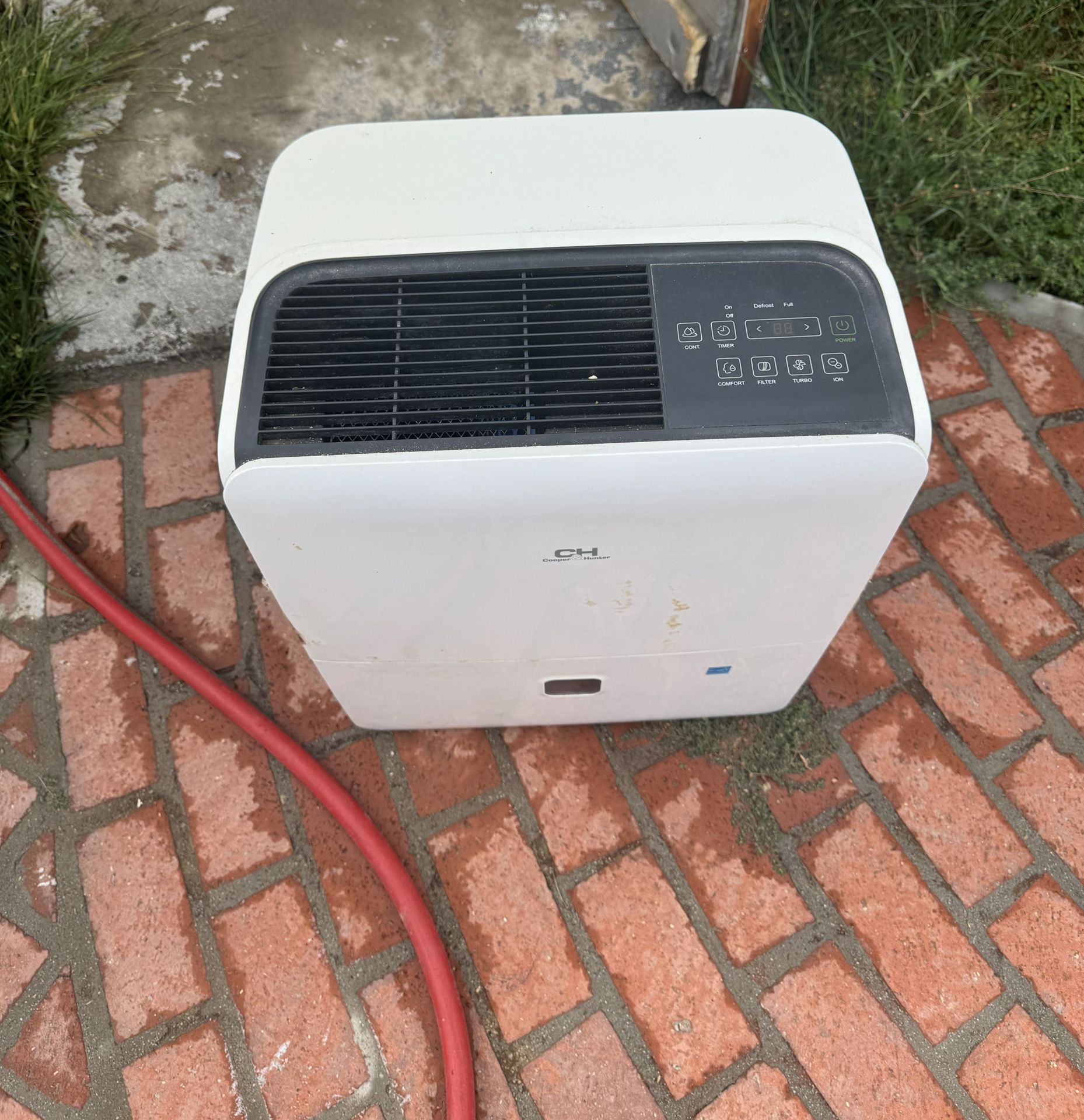 Dehumidifier 
