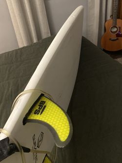 6’7 BIC Surfboard With New Fins And Traction Pad